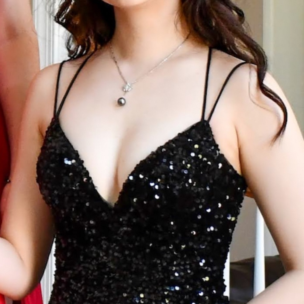 Prom Dress - Picture 3 of 7